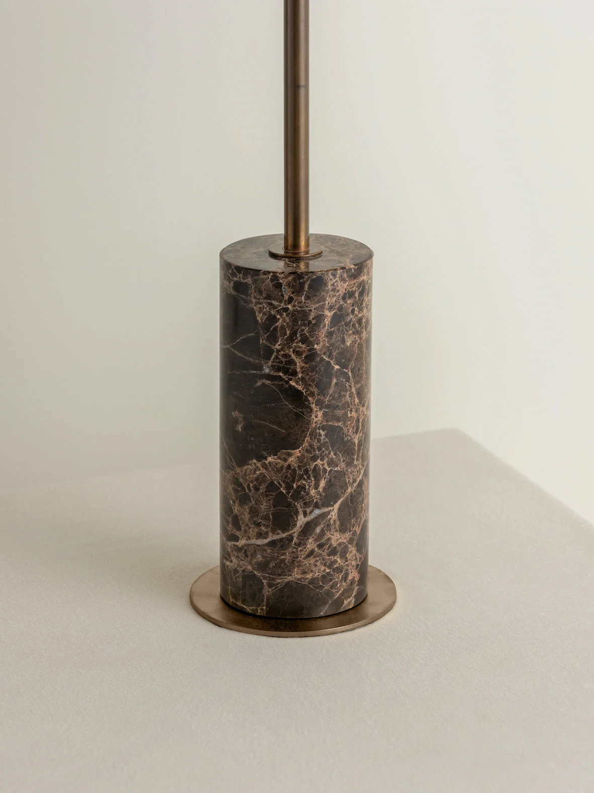 Ardini - 1 light rattan and brown marble table lamp - Image 3