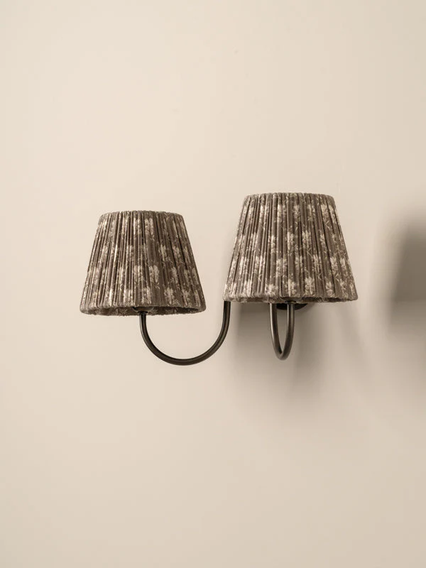 Ashbury bronze double wall light - Image 2