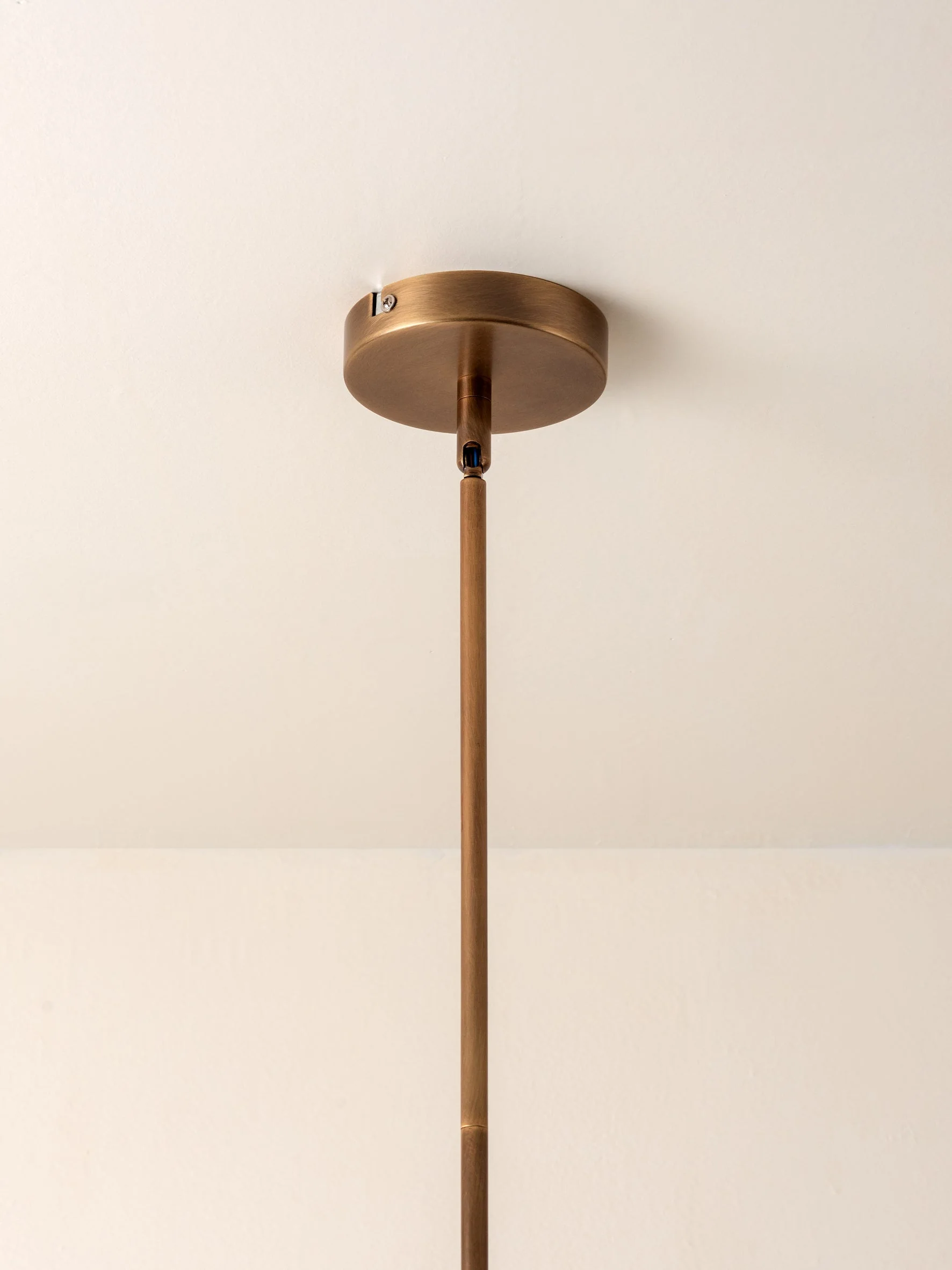Decora - 4 light aged brass and opal pendant - Image 3