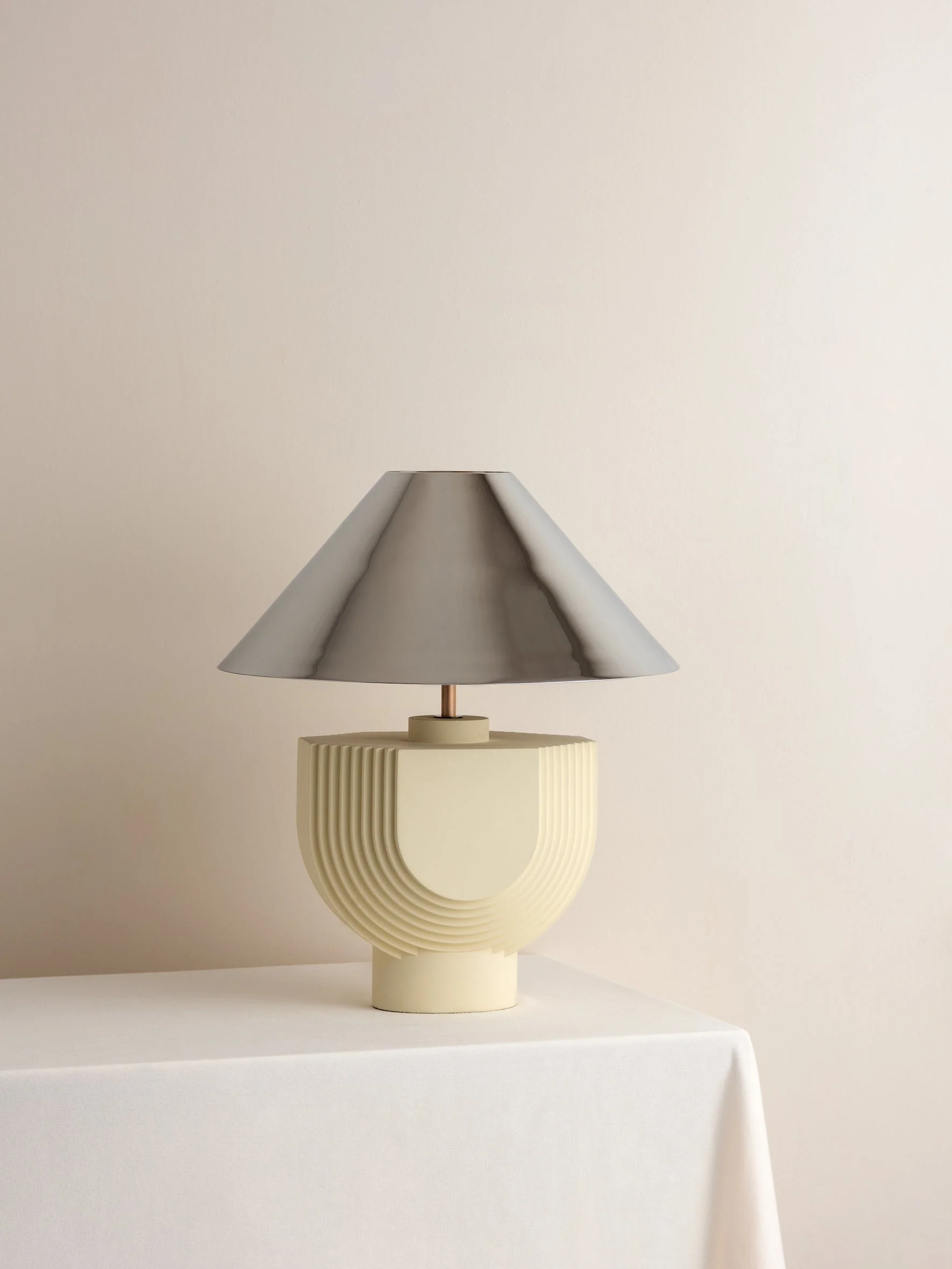 Edition 1.3 - concrete table lamp - base only - Image 6