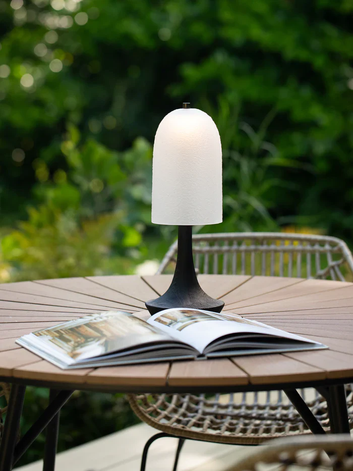 Ember - charred wood rechargeable table lamp - Image 5