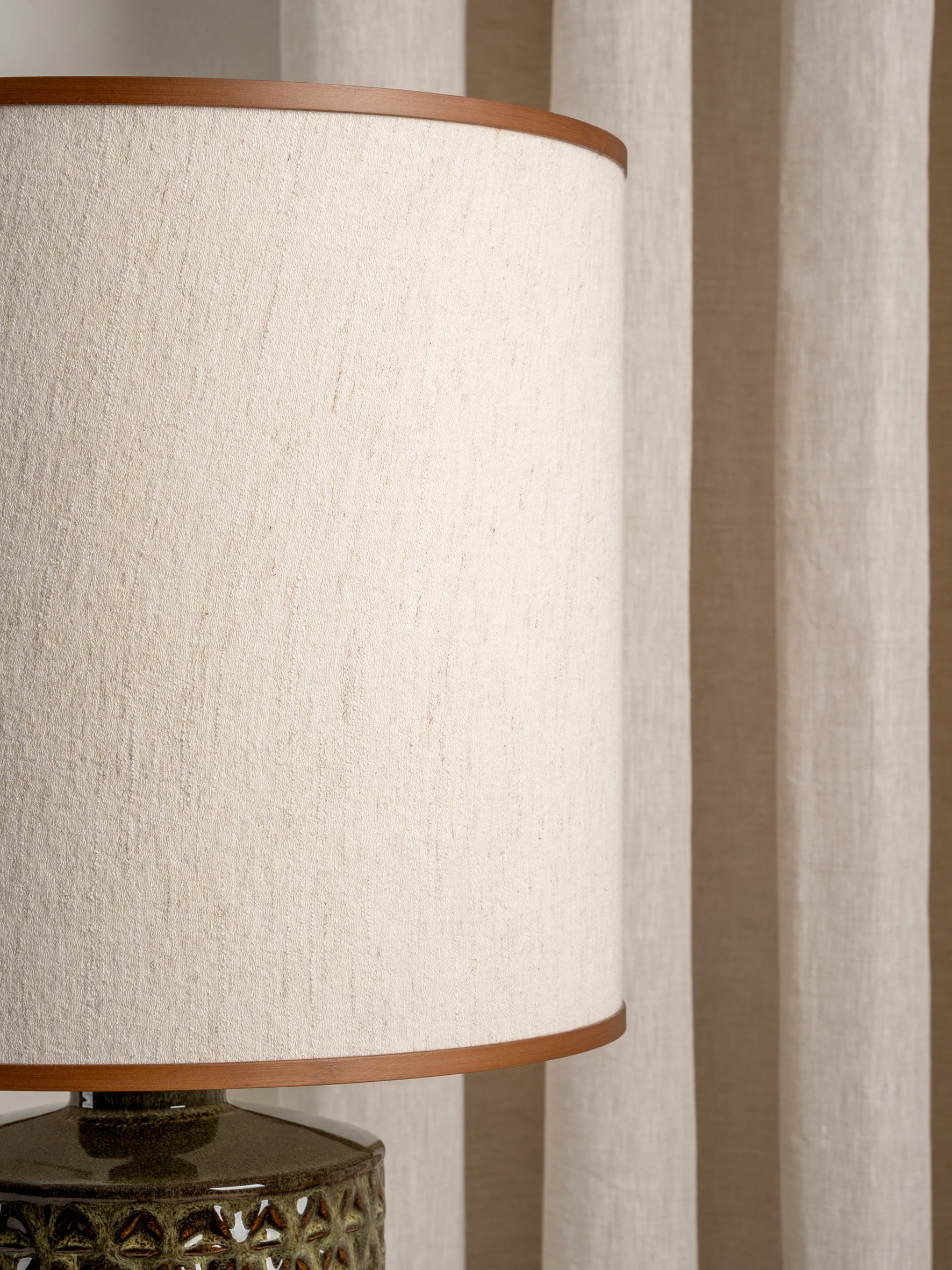 Filaree - tall green glazed ceramic table lamp - Image 4