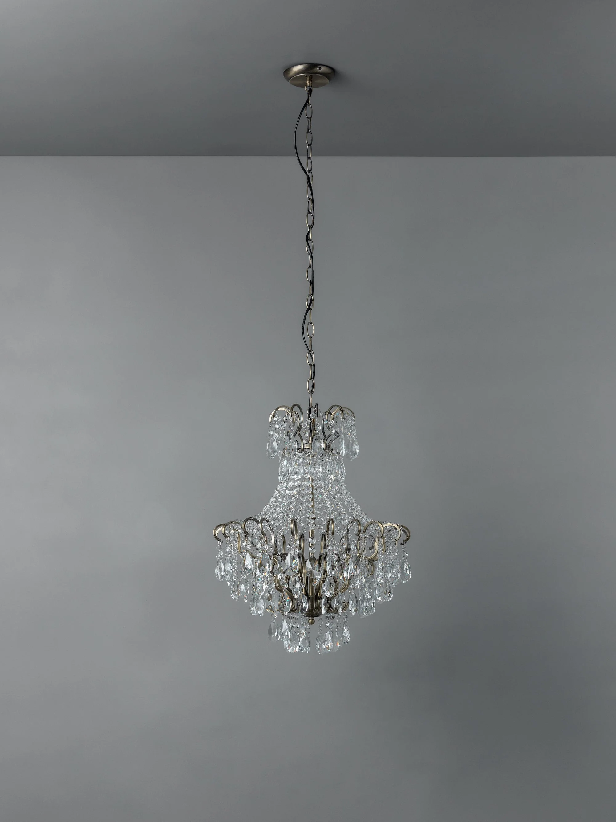 Lina - 4 light antique brass crystal glass chandelier - Image 5