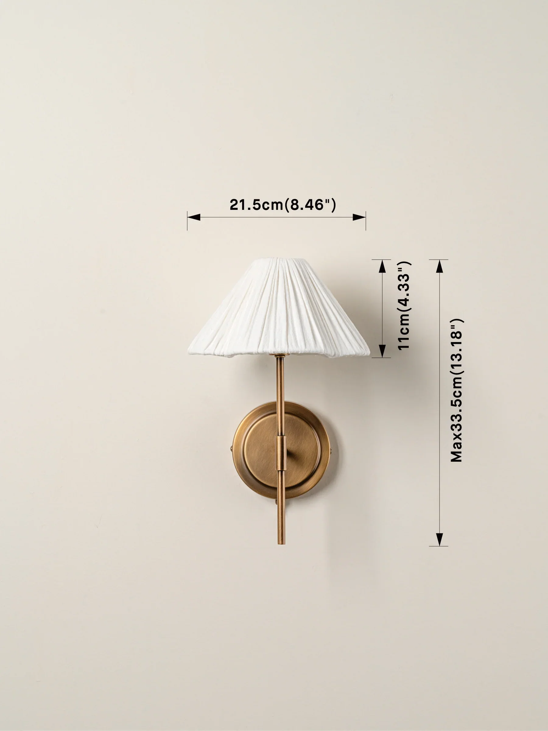 Lindi - aged brass and linen scalloped wall light - Image 6