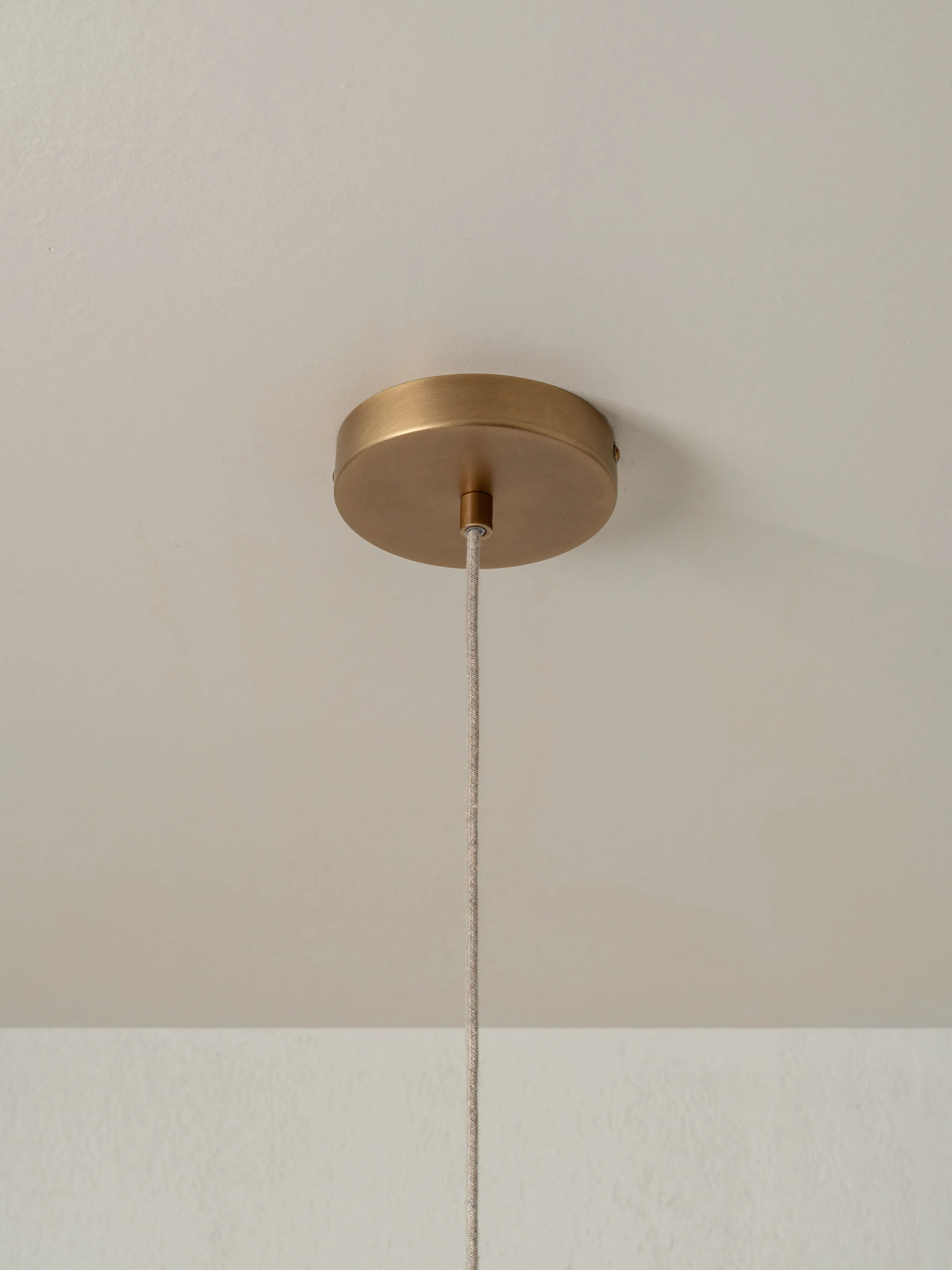 Lindi small pendant - Image 4