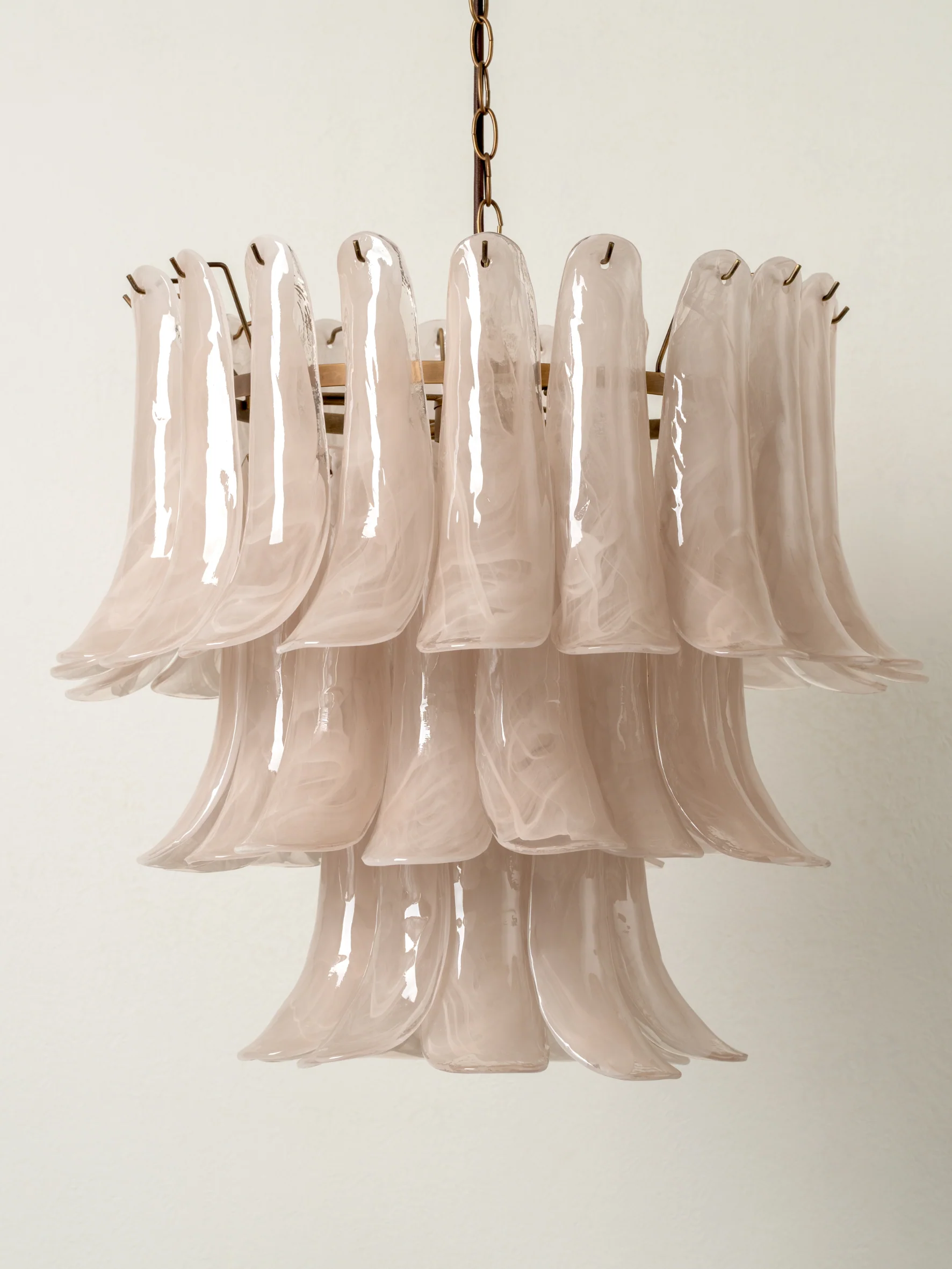Lonso taupe chandelier - Image 5