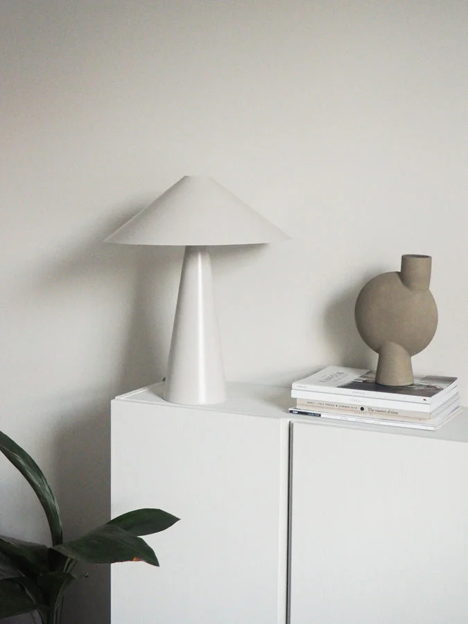 Orta - 1 light warm white cone table lamp - Image 7