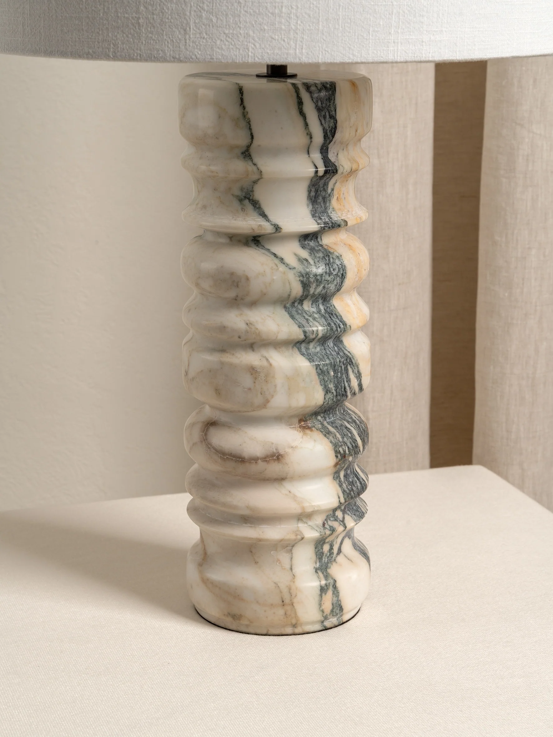Renee - large Viola Calacatta marble table lamp - Image 4