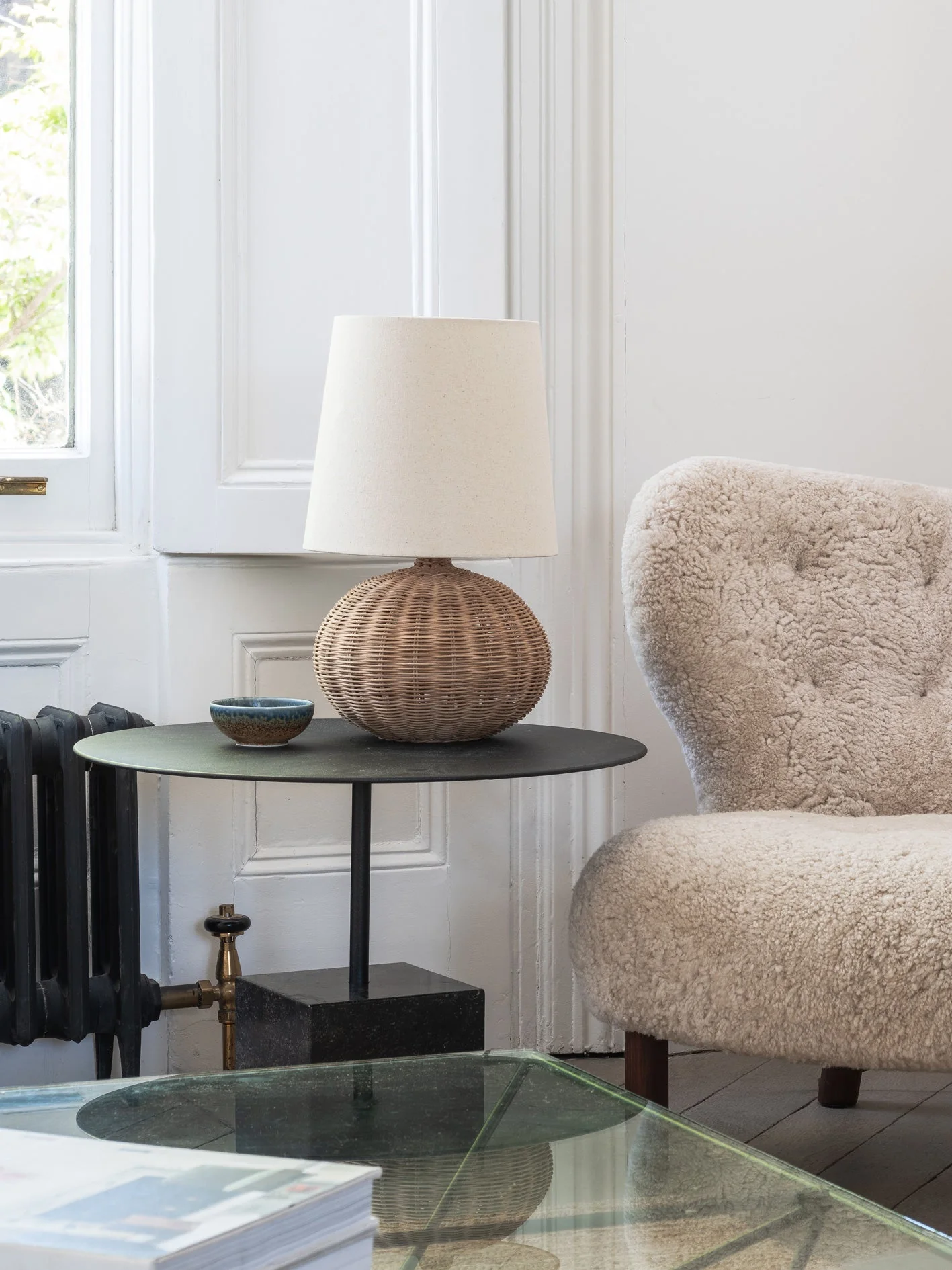 Sanvi - rattan globe table lamp - Image 3