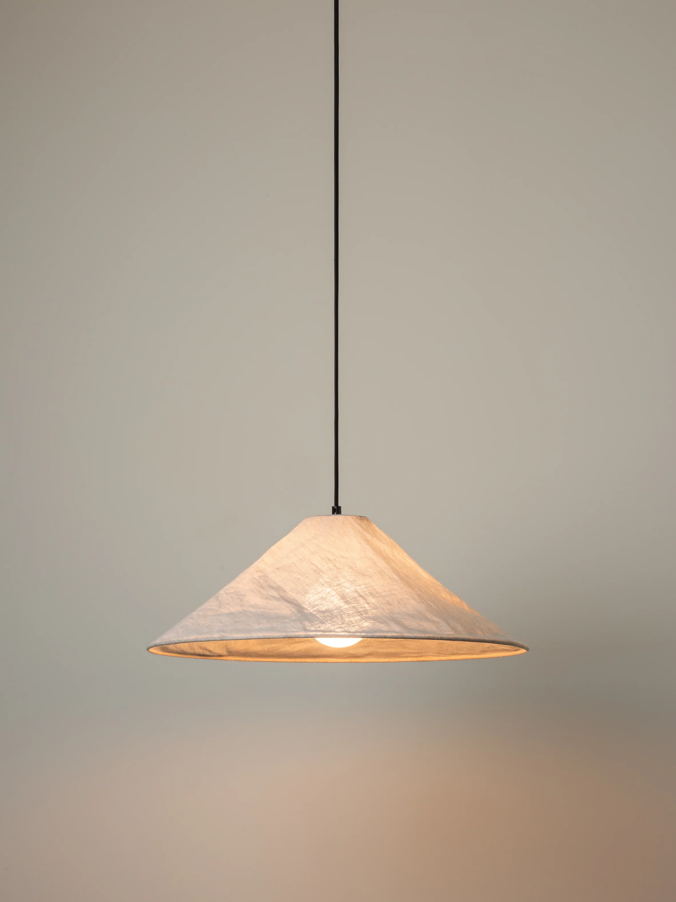 Siya - collapsible large linen lampshade - Image 3
