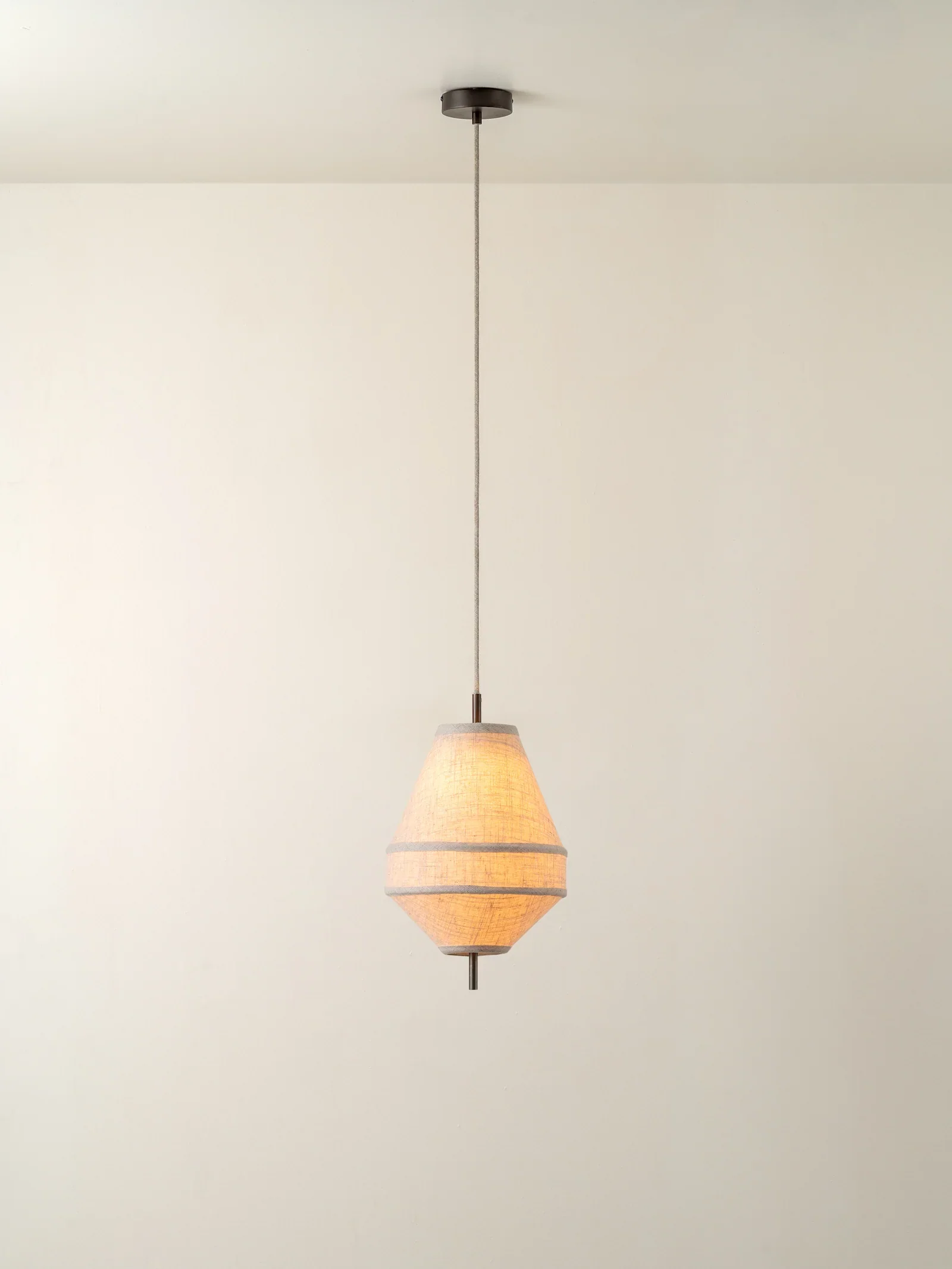 Solara small pendant - Image 4