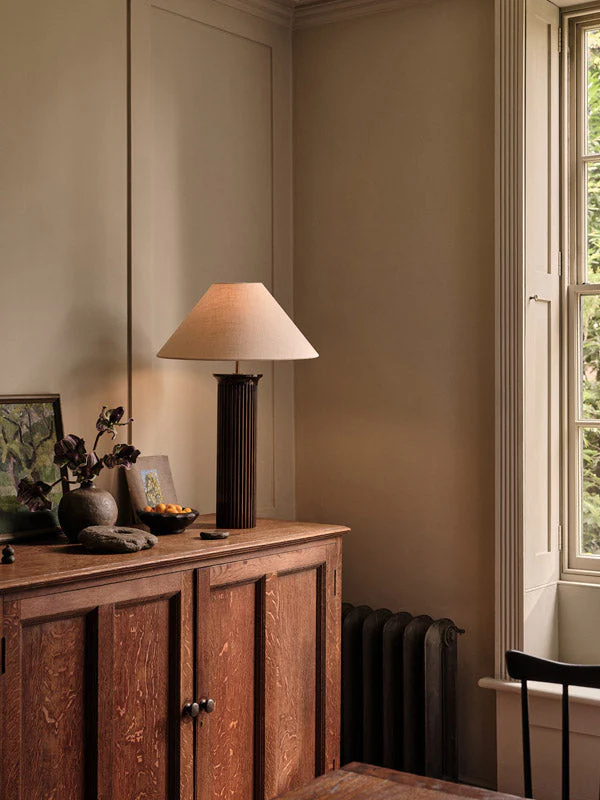 Woodstock table lamp